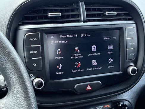 Used 2024 Kia Soul LX w/ Option Group 015 FWD image 29