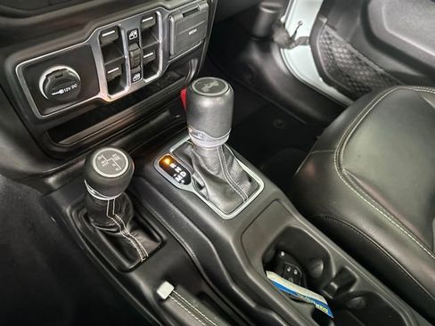 Used 2023 Jeep Wrangler Unlimited Sahara w/ Cold Weather Group image 20