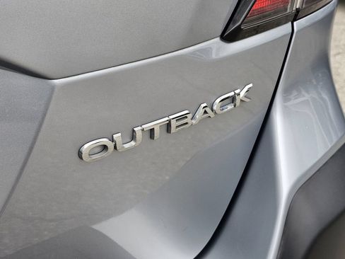 Certified 2023 Subaru Outback Limited AWD/4WD image 8