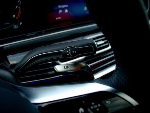 New 2025 Mercedes-Benz GLE 63 AMG S image 41