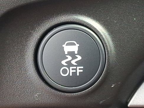 Used 2014 Acura ILX w/ Technology Package image 26