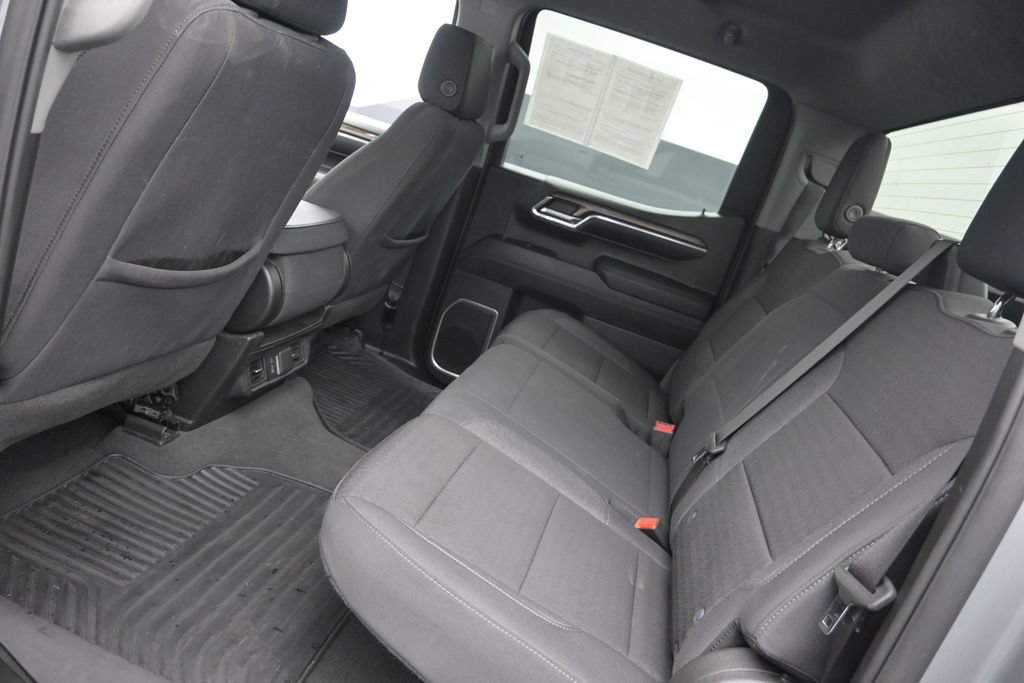 Used 2024 Chevrolet Silverado 1500 RST RWD image 17