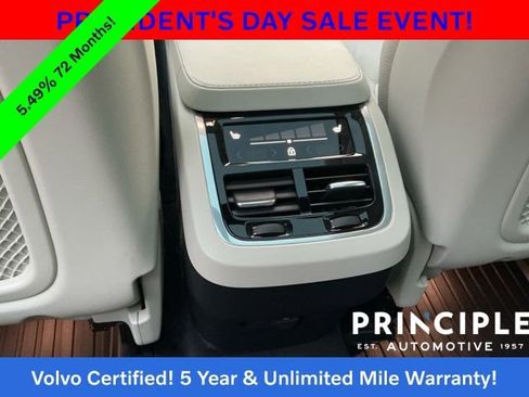 Certified 2023 Volvo XC90 B5 Plus w/ Protection Package Premier image 31