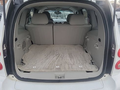 Used 2006 Chevrolet HHR LT w/ Preferred Equipment Group image 23