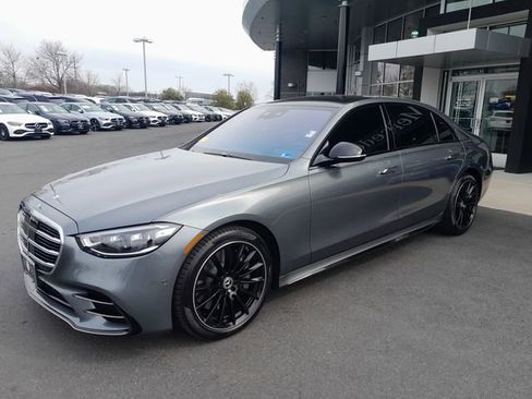 Certified 2025 Mercedes-Benz S 580 4MATIC Sedan image 18