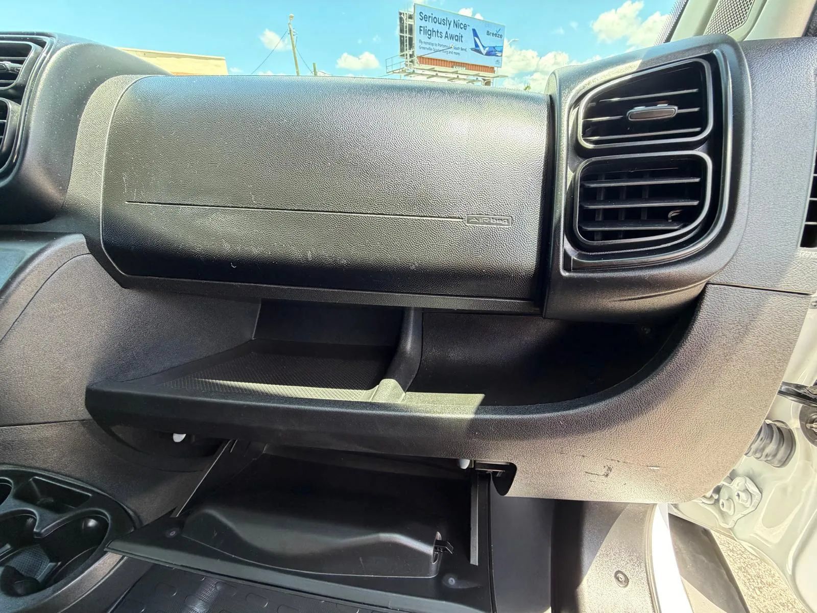 Used 2023 RAM ProMaster 2500 FWD image 20