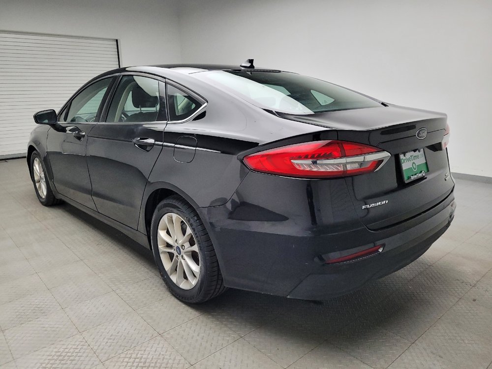 Used 2020 Ford Fusion SE FWD image 5