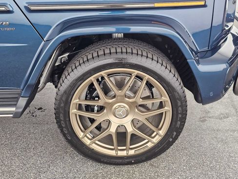 New 2026 Mercedes-Benz G 63 AMG 4MATIC image 9