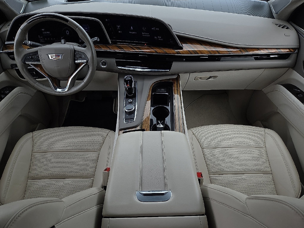 Used 2021 Cadillac Escalade Premium Luxury Platinum AWD/4WD image 12