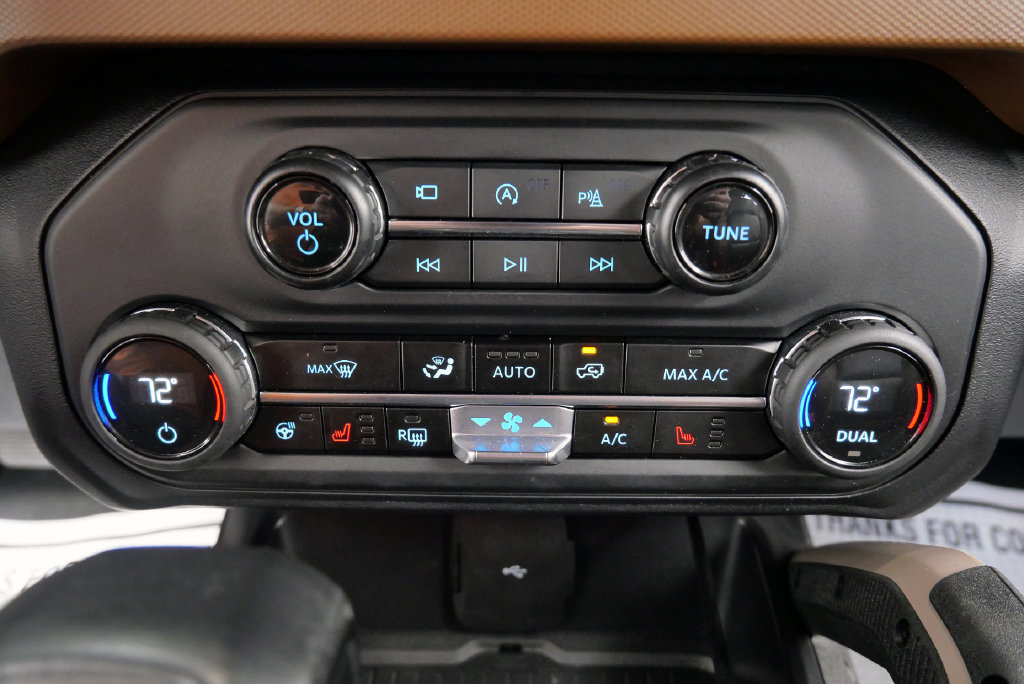 Used 2024 Ford Bronco Outer Banks AWD/4WD image 27