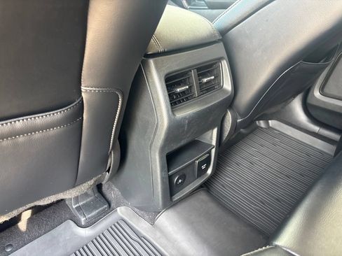 Certified 2023 Ford Edge SEL w/ Convenience Package AWD/4WD image 29