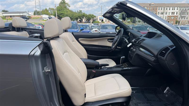 Used 2013 BMW 128i Convertible RWD image 6