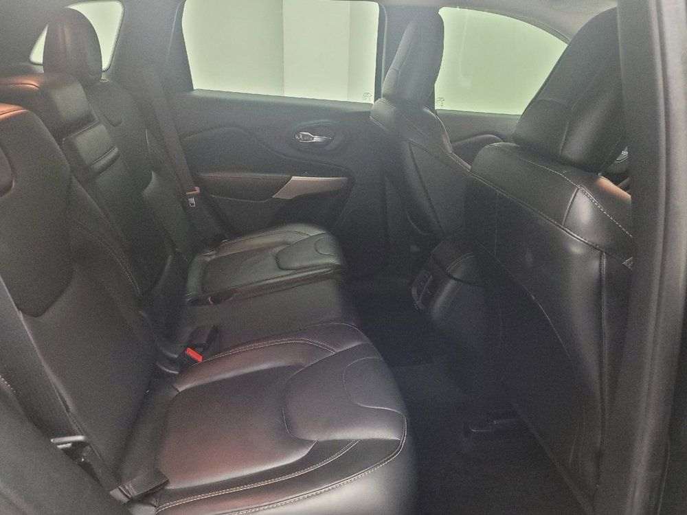 Used 2018 Jeep Cherokee Limited w/ High Altitude Package AWD/4WD image 19