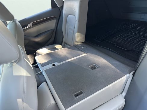 Used 2016 Audi Q5 2.0T Premium image 53