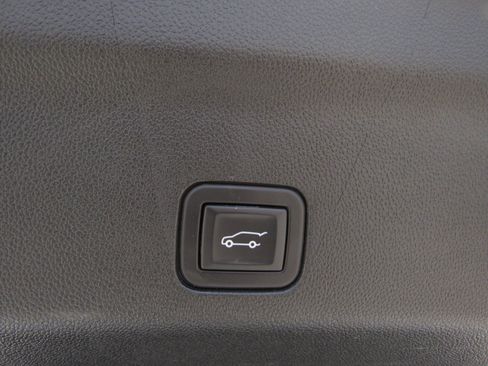 Used 2024 Chevrolet Suburban RST w/ Sport Performance Package image 14