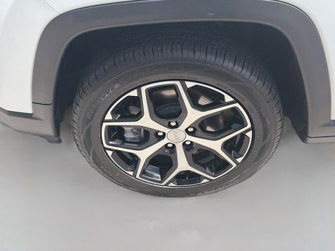 Used 2024 Jeep Compass Limited image 36