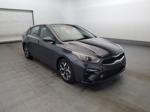 Used 2021 Kia Forte LXS image 13