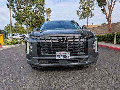 Used 2025 Hyundai Palisade SEL FWD image 4