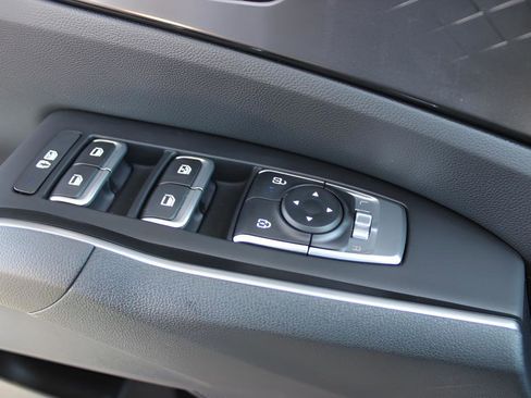 New 2026 Kia Sorento LX image 11