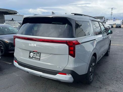 New 2026 Kia Carnival EX FWD image 7