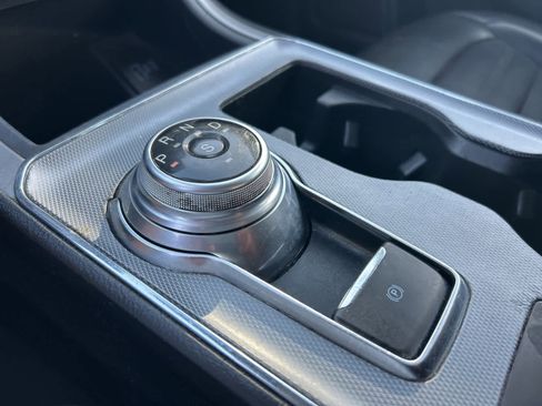 Used 2022 Ford Edge SEL w/ Convenience Package image 39