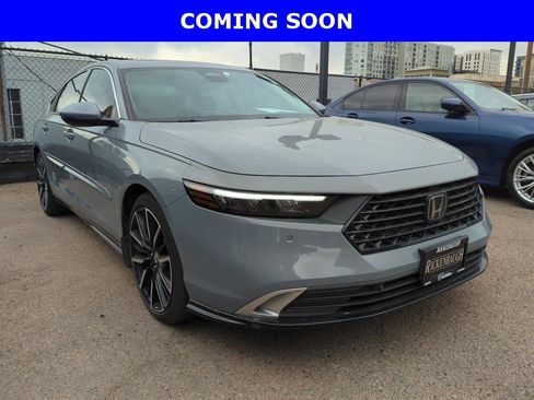 Used 2023 Honda Accord Touring image 1