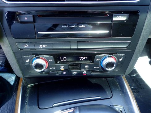 Used 2015 Audi Q5 2.0T Premium image 21