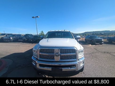 Used 2018 RAM 2500 Laramie w/ Snow Chief Group AWD/4WD image 3