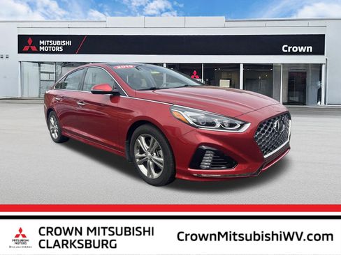 Used 2019 Hyundai Sonata Limited w/ Ultimate Package 04 FWD image 1
