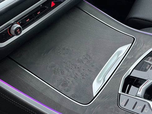 Used 2024 BMW X5 xDrive50e w/ M Sport Package image 32