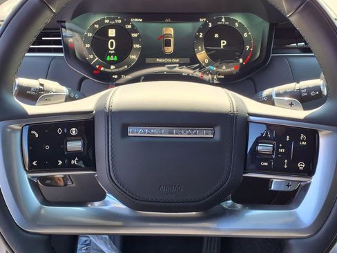 New 2025 Land Rover Range Rover SV image 11