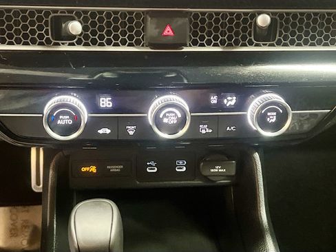 Used 2025 Honda Civic Sport image 15