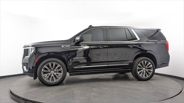 Used 2021 GMC Yukon Denali w/ Denali Premium Package RWD image 3