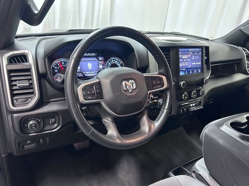 Used 2022 RAM 1500 Big Horn AWD/4WD image 2