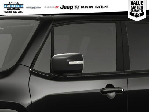 Used 2023 Jeep Renegade Latitude w/ Sun/Sound Group AWD/4WD image 19