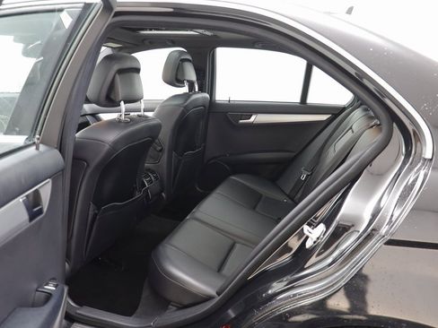 Used 2014 Mercedes-Benz C 250 Sedan image 13