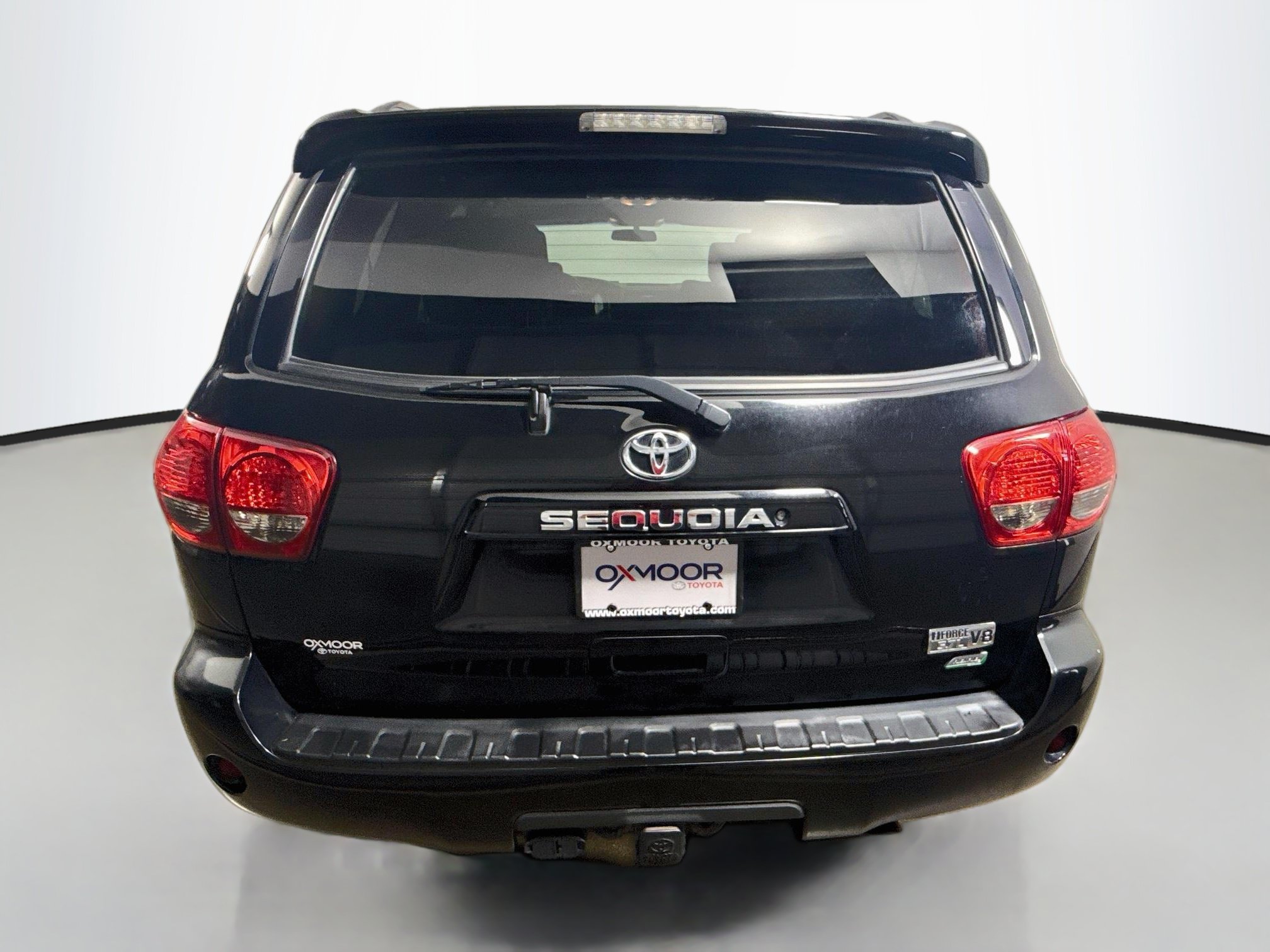 Used 2013 Toyota Sequoia SR5 w/ Sport Appearance Pkg AWD/4WD image 6