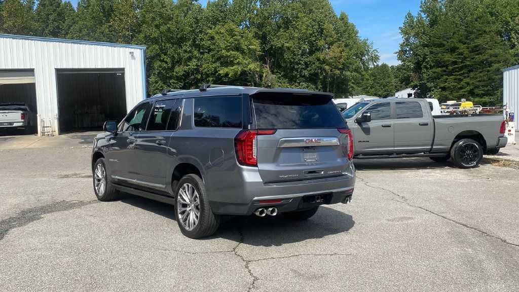 Used 2022 GMC Yukon XL Denali w/ Advanced Technology Package RWD image 7