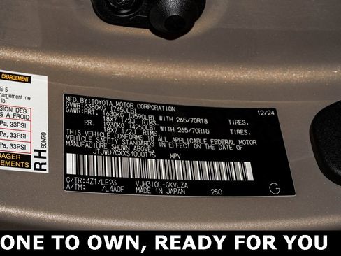 Used 2025 Lexus LX 700h Overtrail image 34