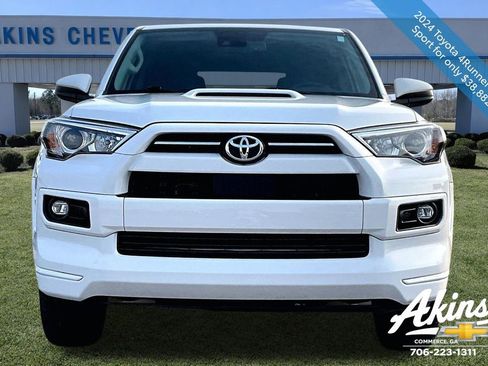 Used 2024 Toyota 4Runner TRD Sport image 2