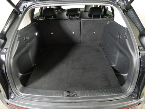 Used 2025 MAZDA CX-50 AWD 2.5 S w/ Premium Package image 18