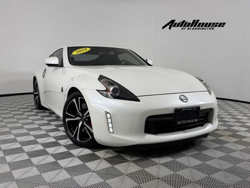 Used 2019 Nissan 370Z Touring Sport RWD image 1