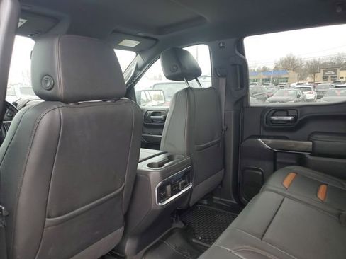 Used 2021 GMC Sierra 1500 AT4 w/ Off-Road Performance Package image 26