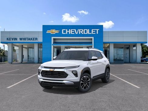 New 2026 Chevrolet TrailBlazer LT w/ LT Cold Weather Package FWD image 8