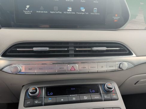 Used 2021 Hyundai Palisade Limited FWD image 24