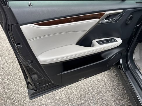 Used 2019 Lexus RX 350 FWD w/ Premium Package image 10