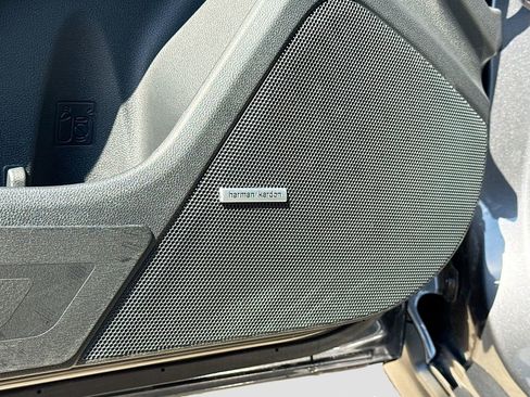 Certified 2025 Subaru Crosstrek 2.5i Limited w/ Crosstrek Mirror Package image 26