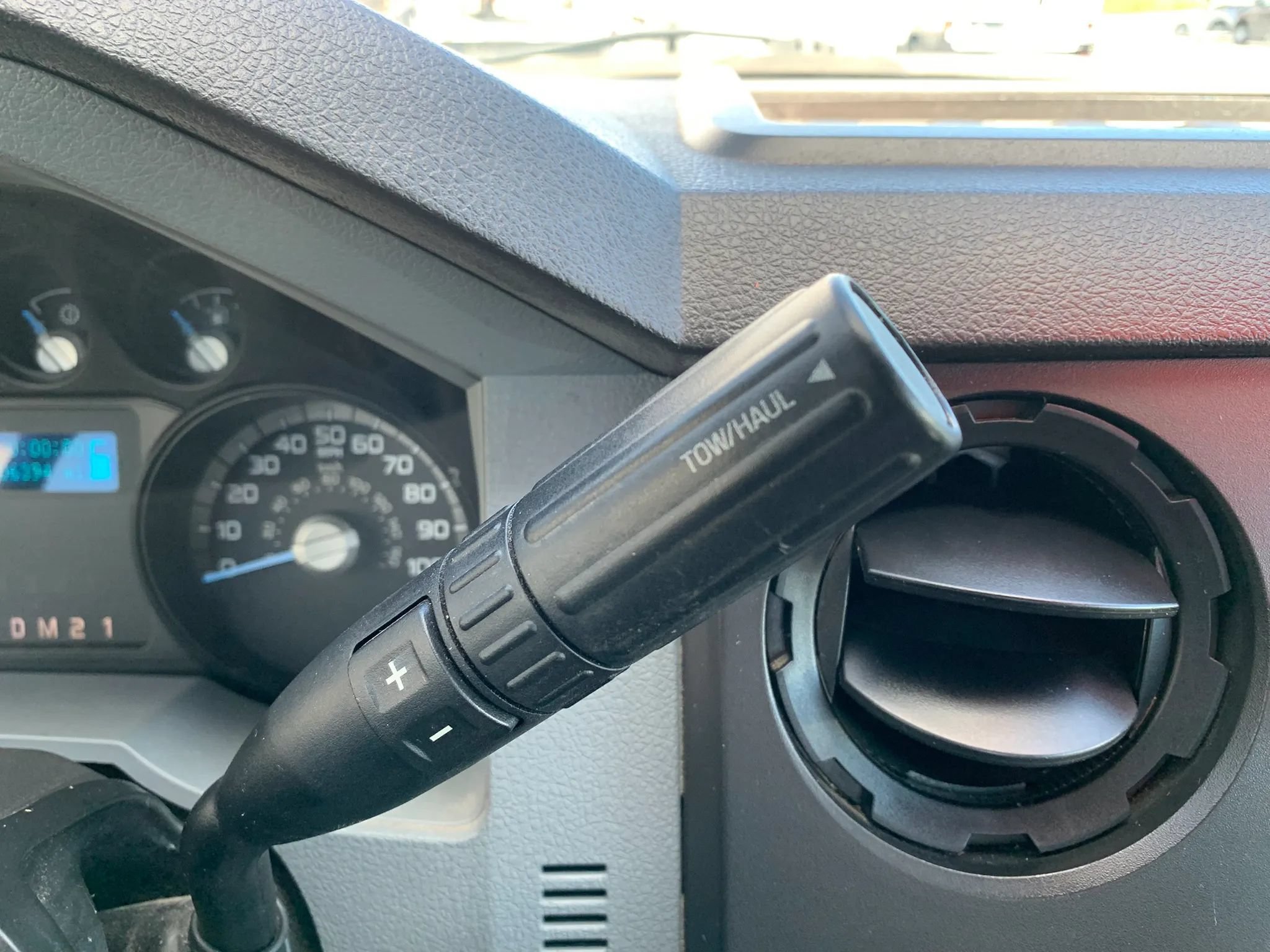 Used 2015 Ford F250 XL AWD/4WD image 16