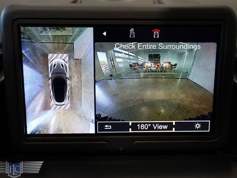 Used 2022 Aston Martin DBS Superleggera image 34