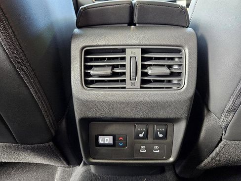 New 2026 Nissan Rogue Platinum image 11